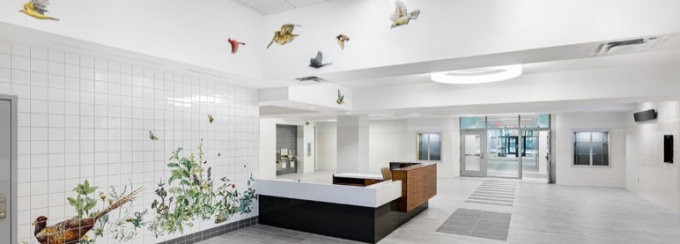Zoom image: Joan Linder, Birds, Bugs and Beasts, 2021, Ceramic pigment on porcelain tile and porcelain enamel on steel, PS 97 Brooklyn, Addition, Collection of the NYC Department of Education, Public Art for Public Schools, Commissioned by the NYC Department of Education and NYC School Construction Authority Public Art for Public Schools, Sites for Students Program 