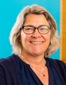 Charlotte Lindqvist, associate professor, Department of Biological Sciences. 
