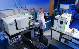 Students working in the Natural Sciences Complex.