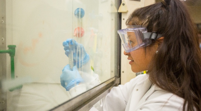 Chemistry student in the lab.