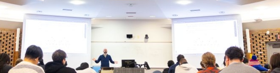 Dr Justin Downs teaching his students. 