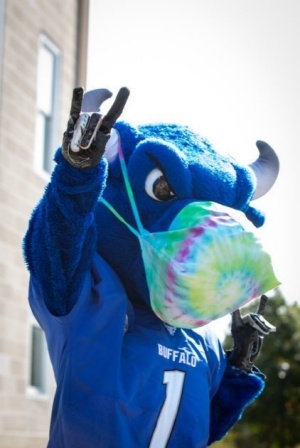 Victor E Bull wearing a face mask. 