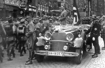 Zoom image: Parade of Nazi Troops, 1935, Nuremberg. Public Domain, Wikimedia Commons. 