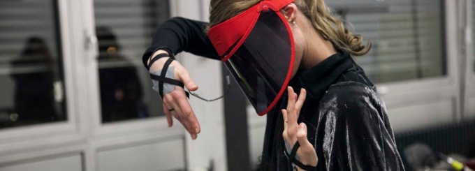 Student working with virtual reality equipment. 