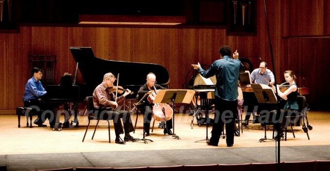New York New Music Ensemble. 