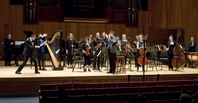 Slee Sinfonietta. 
