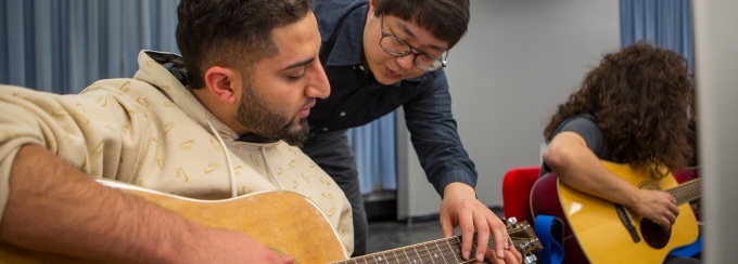 Guitar Class with Sungmin Shin. 