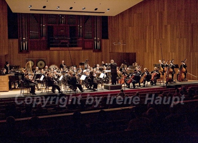 Buffalo Philharmonic Orchestra. 
