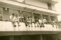 Students on the balustrade of the canteen terrace, around 1931. 