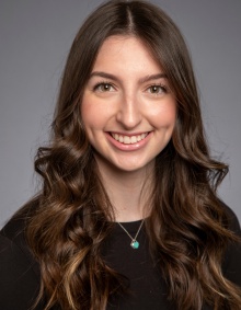 Alexa Frank Headshot. 