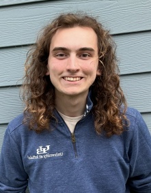 Owen Szeglowski. 