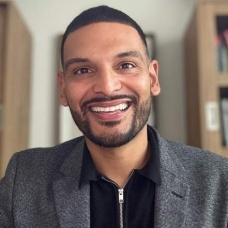 Stephen Santa-Ramirez. 