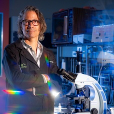Paul Vanouse, SUNY Distinguished Professor of Art and director of the Coalesce Center for Biological Art, is a recipient of the Fulbright Tocqueville Distinguished Chair award. 