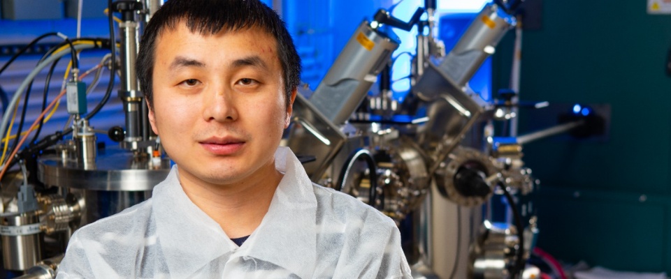 Xiucheng Wei (Advisor: Professor Hao Zeng) received the Best Symposium Oral Presentation award at the Materials Research Society Spring meeting in 2021. 