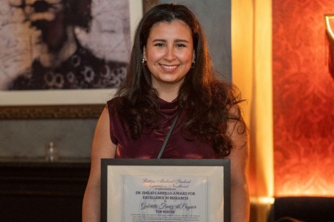 Gabriela Funez-dePagnier, Jacobs School Class of '26, won the Dr. Emilio Carrillo Award for Excellence in Research at the Northeast conference of the national Latino Medical Student Association.