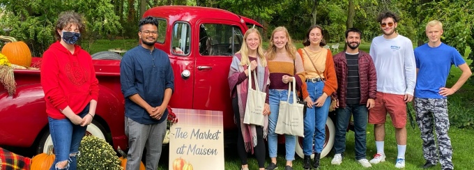 French Club Fall 2021 outing to The Market at Maison. 